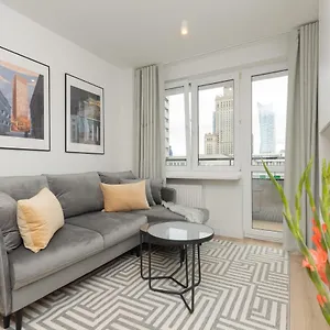 https://apt-heart-of-metro-swietokrzyska-by-renters.warsawhotelspoland.com
