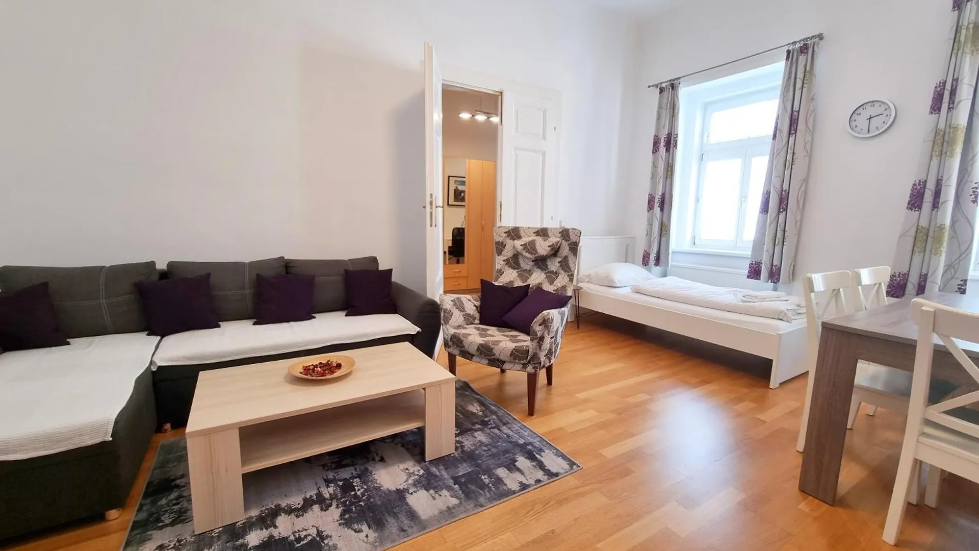 Gal Apartments וינה 0*,